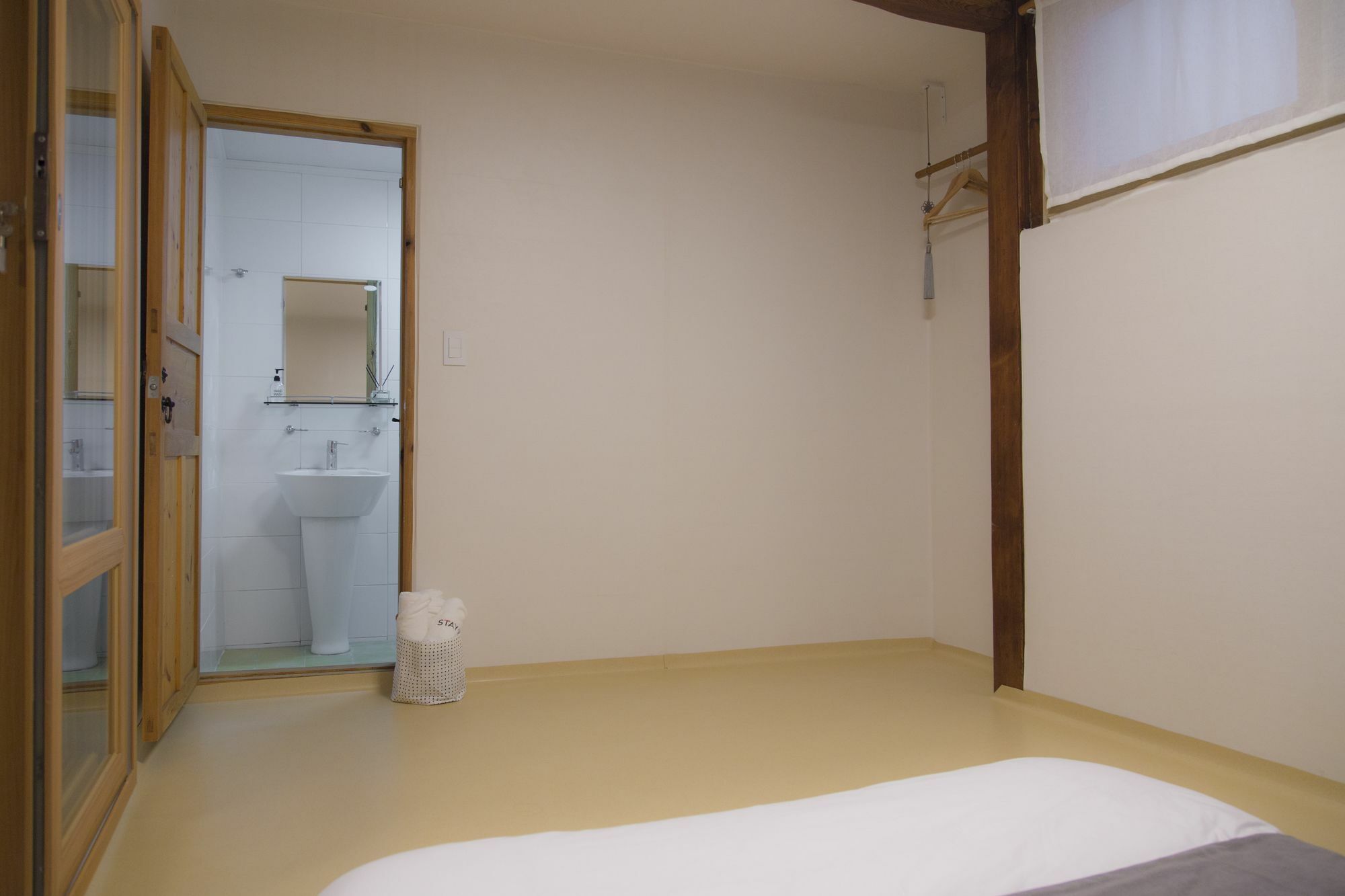 256 Hanok Guest house