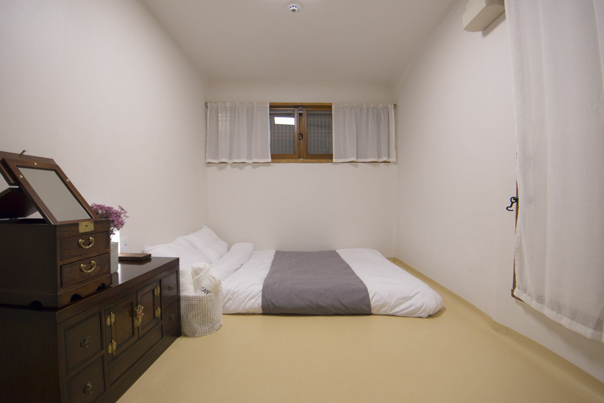 256 Hanok Seoul