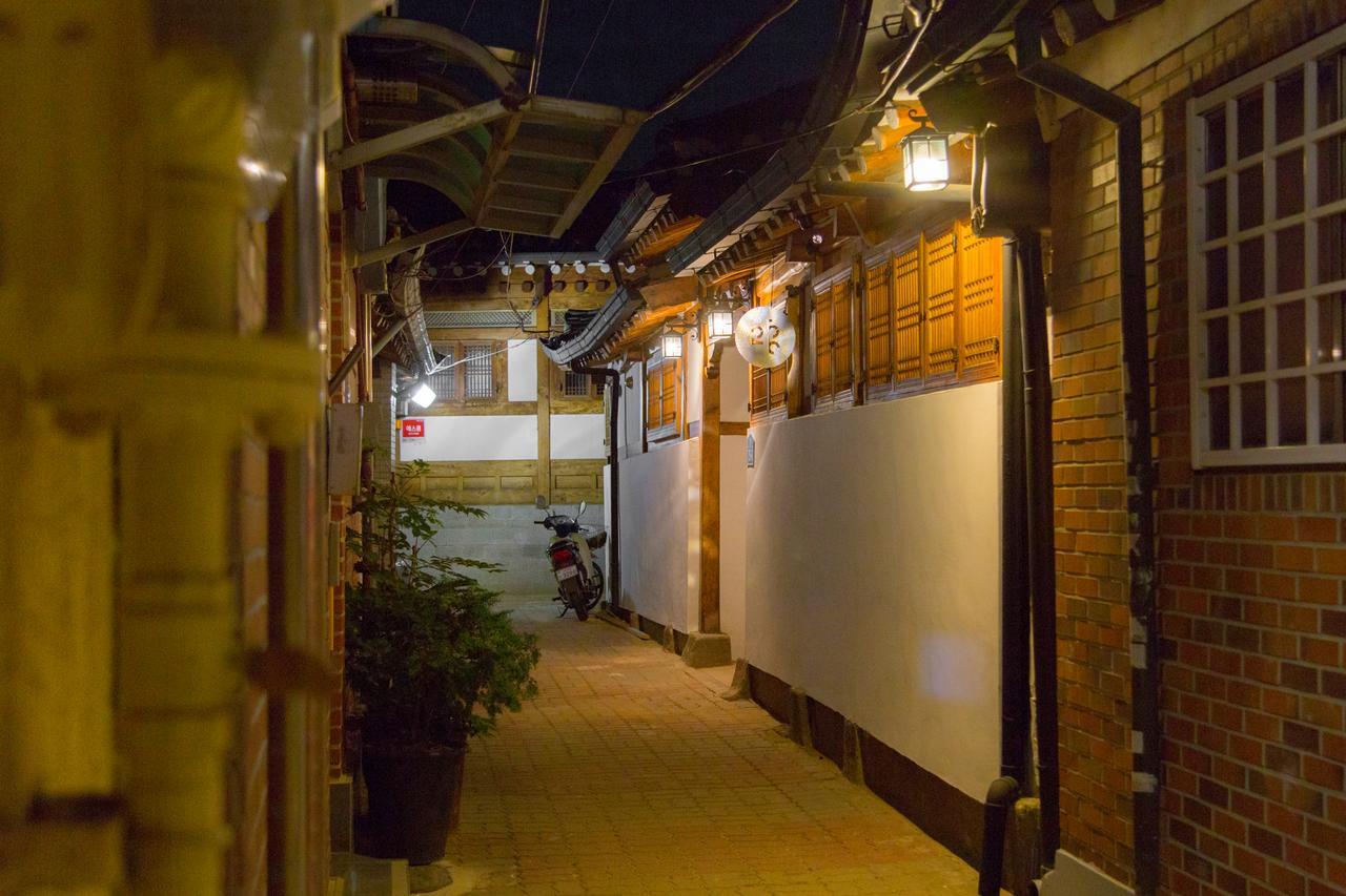 256 Hanok Seoul